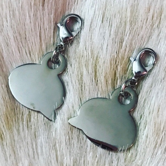 Limited Edition HTF Sam & Dean Speech Bubble Embracelet Charms Stands - Picture 3 of 5